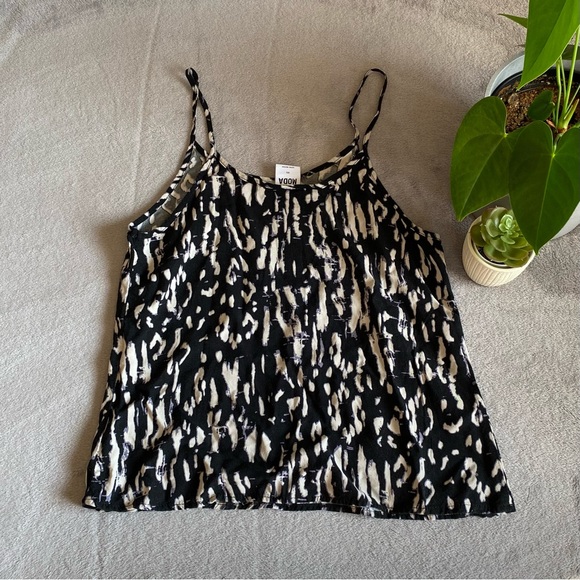 Vero moda black and white leopard print tanktop size xs. - Picture 2 of 3